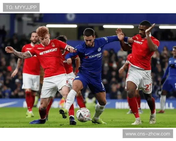 埃弗顿3-0诺丁汉森林，霍尔传射建功助球队稳居中上游